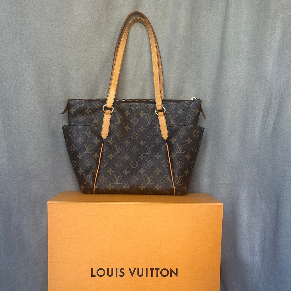 Louis Vuitton Totally PM Tote Handbag Purse Authentic with Box - Picture 2 of 16